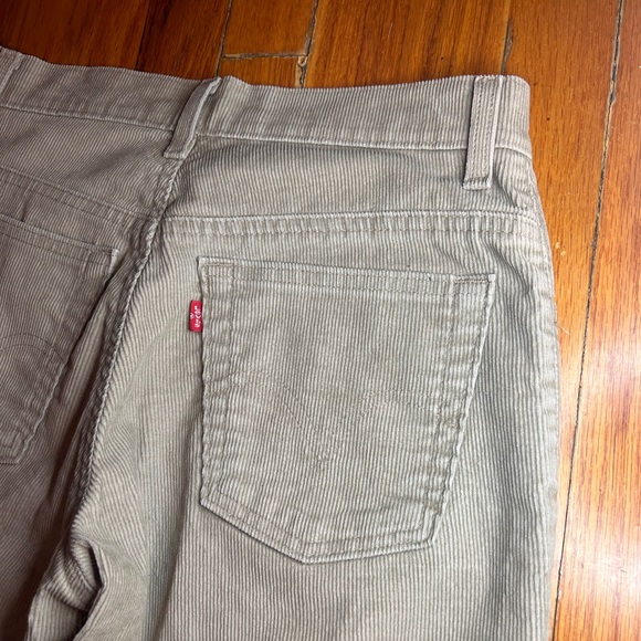 Corduroy Levi’s 550’s - Picture 1 of 10
